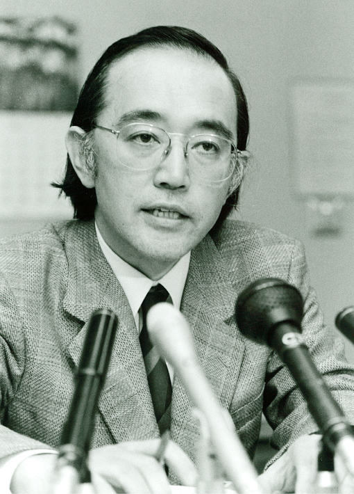 倫理委員会の記者会見（1990年）